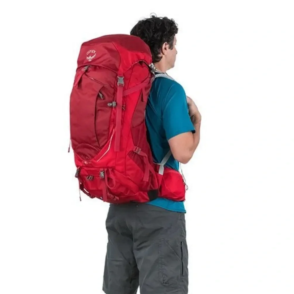 Osprey Men's Red Stratos 50 M/L 48-58cm